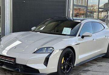 Porsche Taycan 6.086 km 154.990 &euro; Klagenfurt 09020