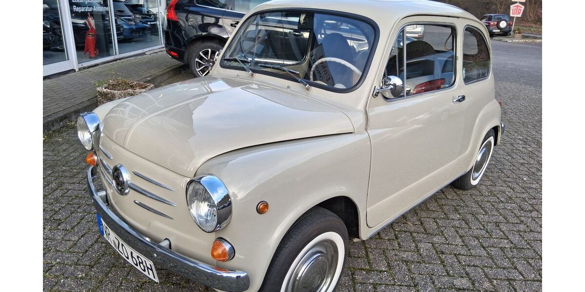 Fiat 600 21.860 km 8.750 &euro; Unkel 53572