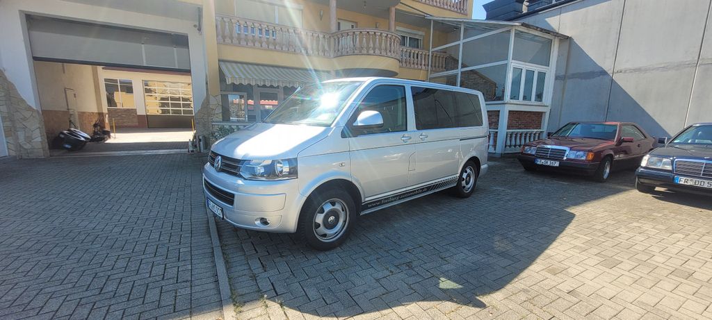 VW T5 Transporter 212.500 km 21.900 &euro; Freiburg 79108
