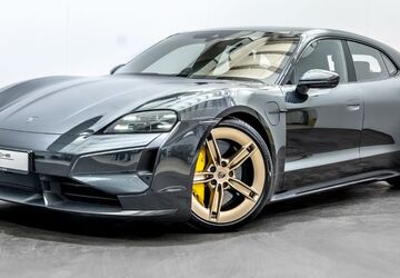 Porsche Taycan 6.300 km 156.800 &euro; Leipzig 04356
