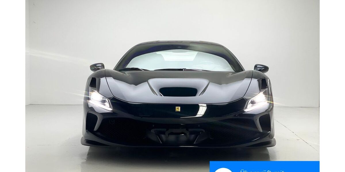 Ferrari F8 4.940 km 319.990 &euro; Köngen 73257