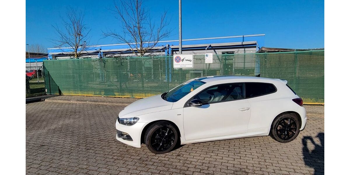 VW Scirocco 259.900 km 6.900 &euro; Hameln 31785