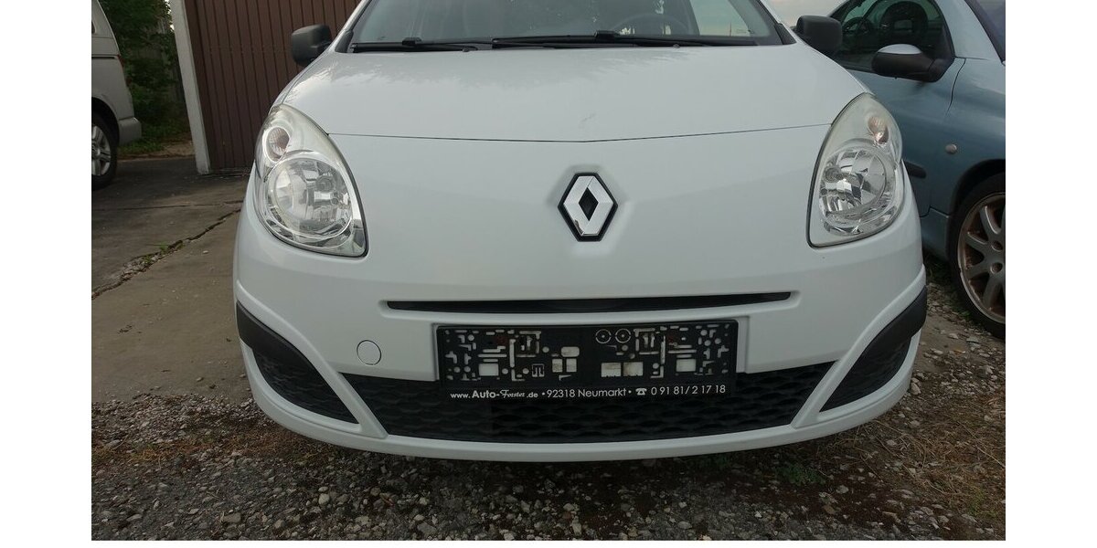 Renault Twingo Authentique §10/27 R/CD ZV-FB Servo ABS 132.700 km 2.300 &euro; Neumarkt/OPf 92318
