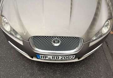 Jaguar XF 257.957 km 7.500 &euro; Frankfurt 65929