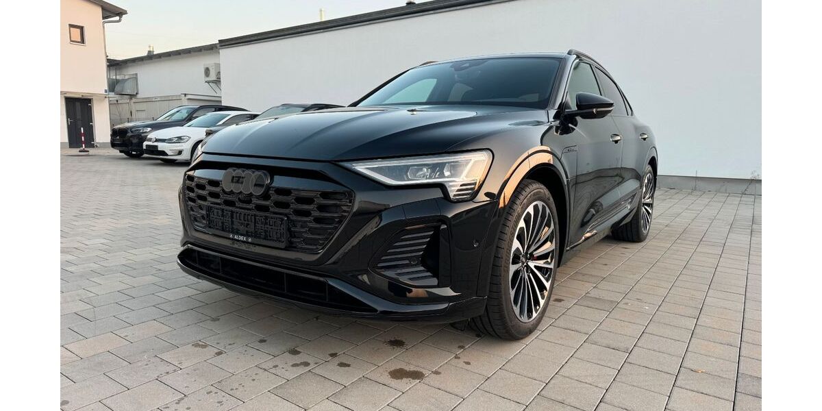 Audi Q8 e-tron 41.000 km 47.390 &euro; Altheim 84051