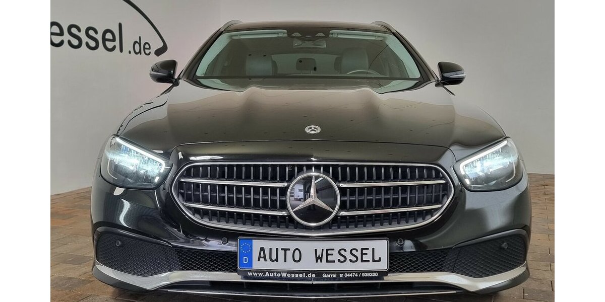 Mercedes-Benz E 300 e PHEV LED ACC Navi Digital Kamera 54.500 km 31.900 &euro; Garrel 49681