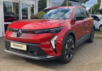 Renault Scenic E-TECH 1.001 km 39.749 &euro; Massen 03238