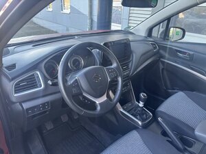 Suzuki S-Cross 1.4 Comfort+Hybrid+Tempomat+Klimaautom.+ 7.814 km 22.980 &euro; Meerbusch 40667