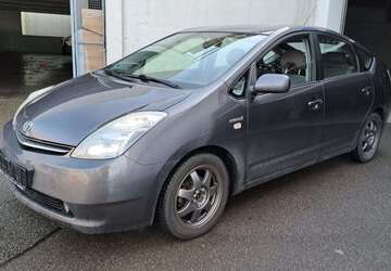 Toyota Prius 200.000 km 2.950 &euro; Reutlingen 72766