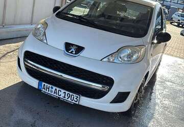 Peugeot 107 40.680 km 3.300 &euro; ahaus 48683