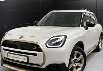 Mini Countryman SE (Cooper) 22.009 km 42.667 &euro; Dachau 85221