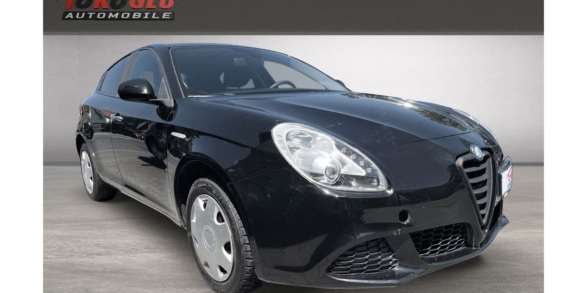 Alfa Romeo Giulietta 172.000 km 5.990 &euro; Dautphetal-Friedensdorf 35232