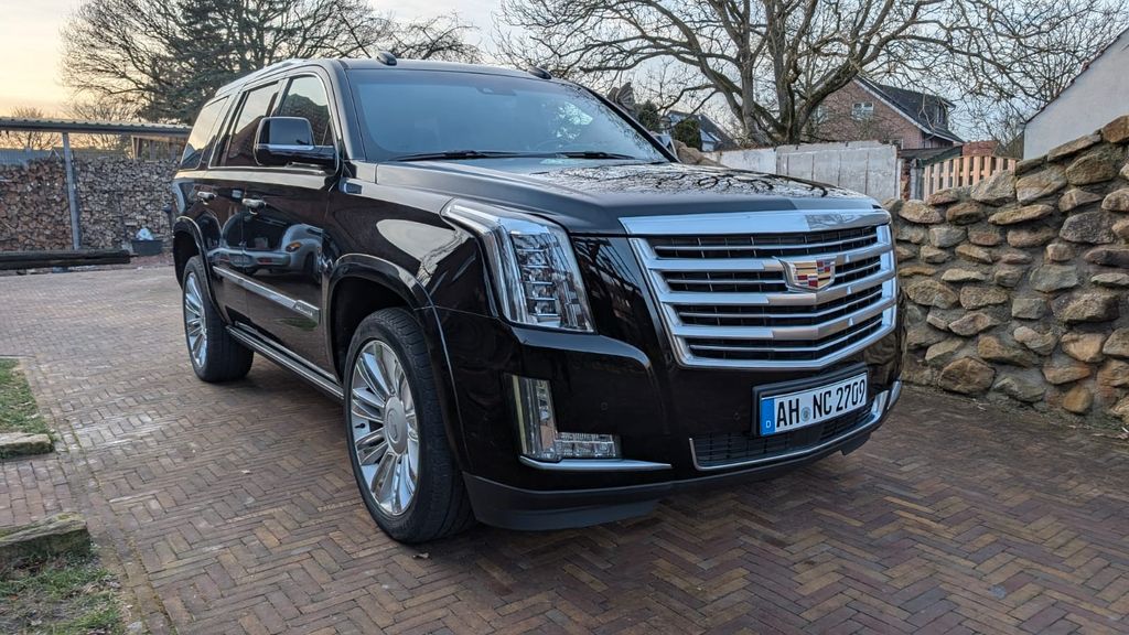 Cadillac Escalade 103.200 km 55.000 &euro; Gescher 48712