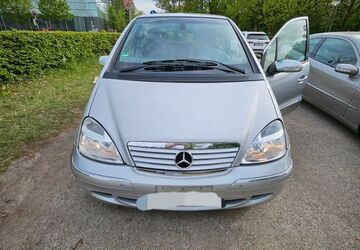 Mercedes-Benz A 190 118.400 km 3.700 &euro; Neumarkt in der Oberpfalz 92318