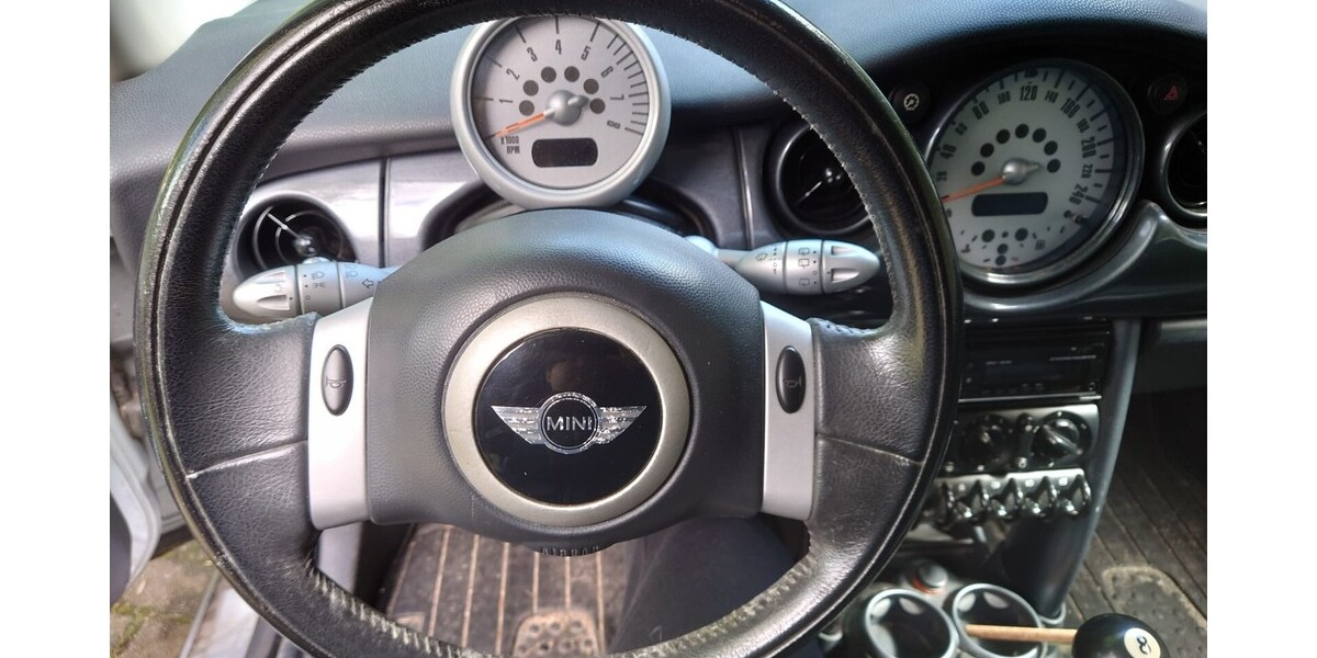 Mini (alt) 205.476 km 3.800 &euro; Bremervörde 27432