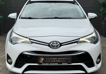 Toyota Avensis 117.784 km 11.000 &euro; Borken 46325