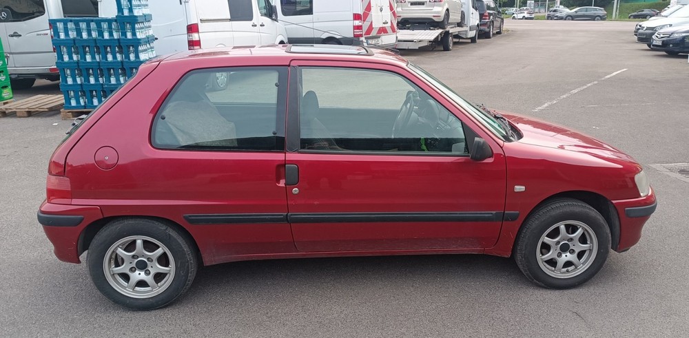 Peugeot 106 I 119.000 km 3.240 &euro; Stuttgart Möhringen 