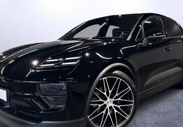 Porsche Macan 17.700 km 84.900 &euro; Villingen-Schwenningen 78048