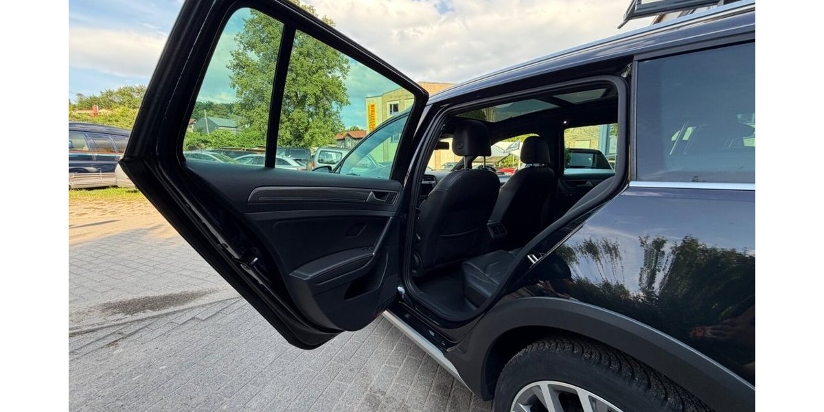 VW Golf Alltrack Variant 2.0 TDI AHK LED LEDER Zahnri 180.000 km 12.499 &euro; Rudolstadt 07407