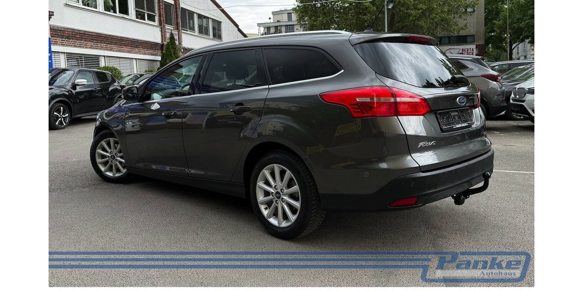 Ford Focus Titanium*AHK*SHZ*Tempo*Keyless*Navi* 117.279 km 9.380 &euro; Berlin 13187
