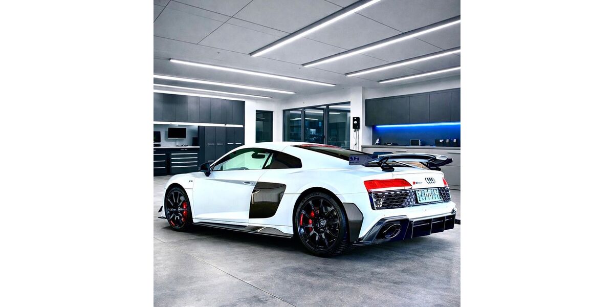 Audi R8 1.800 km 254.900 &euro; Hamburg 22047