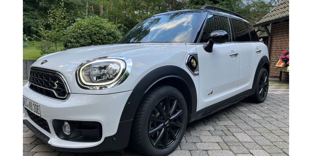 Mini Countryman SE (Cooper) 65.000 km 19.499 &euro; Hünxe 46569