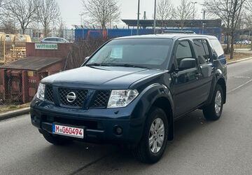 Nissan Pathfinder 310.657 km 3.999 &euro; MÜNCHEN 81243