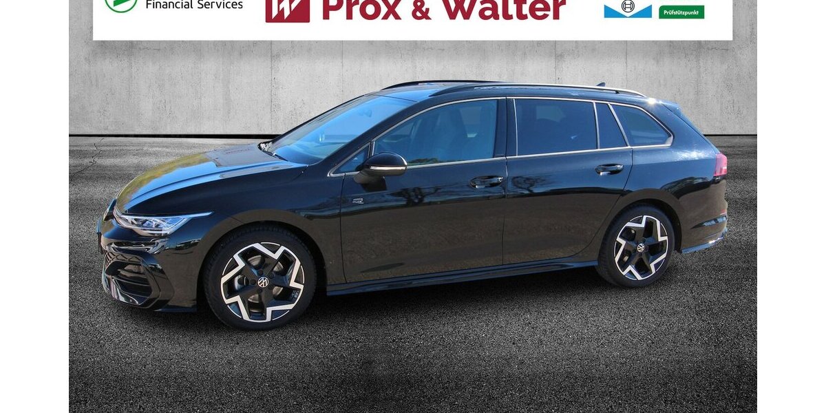 VW Golf VIII Variant 1.5 TSI R-Line LED+KAMERA+ACC 35.963 km 25.900 &euro; Hagenow 19230