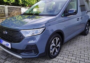 Ford Tourneo Connect 2.500 km 36.990 &euro; Dessau-Roßlau 06849