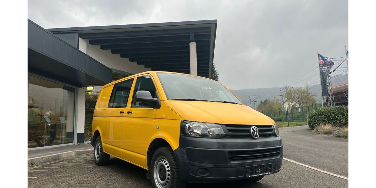 VW T5 Transporter 117.000 km 9.800 &euro; Finnentrop 57413