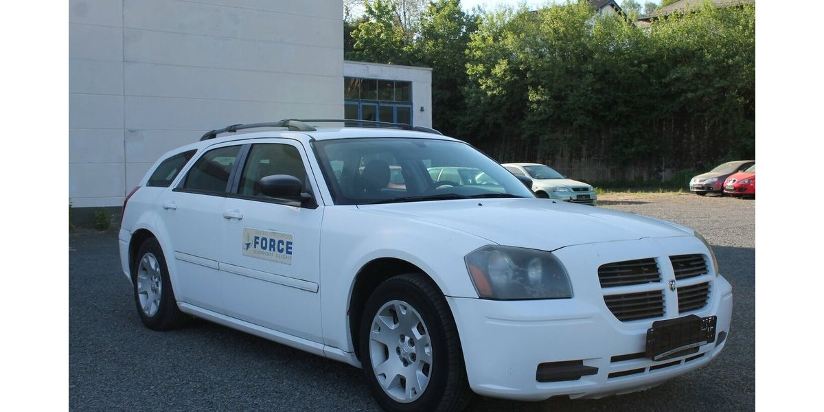 Dodge Magnum SE V6 2.9 Wenig KM US Titel 10.485 km 4.999 &euro; Badem 54657