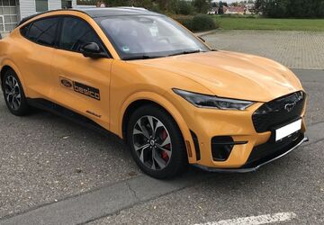 Ford Mustang Mach-E 19.963 km 54.990 &euro; Glauchau 08371