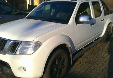 Nissan Navara 226.000 km 9.999 &euro; Neddemin 17039