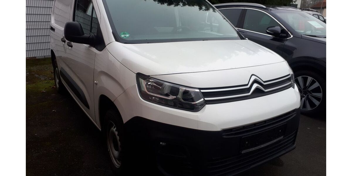 Citroen Berlingo 172.000 km 10.980 &euro; Kronach-Gundelsdorf 96317