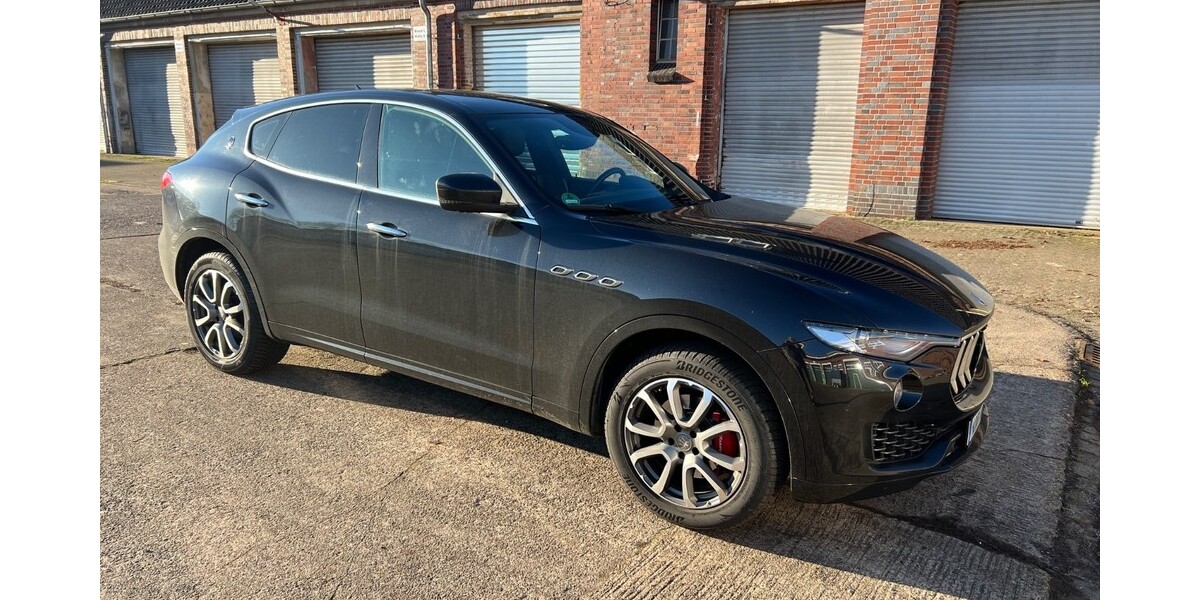 Maserati Levante Grandlusso 210.000 km 23.900 &euro; Minden 32423