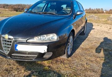 Alfa Romeo 147 172.750 km 3.000 &euro; Neufahrn in Niederbayern 84088