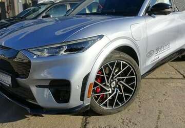 Ford Mustang 15.772 km 49.895 &euro; Oberlungwitz 09353