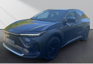 Toyota bZ4X 5.665 km 31.890 &euro; Wuppertal 42109