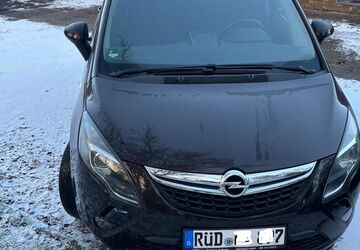 Opel Zafira Tourer 118.500 km 8.999 &euro; Schlangenbad 65388