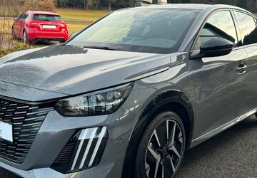 Peugeot 208 25.500 km 18.990 &euro; Schwäbisch Gmünd 73527