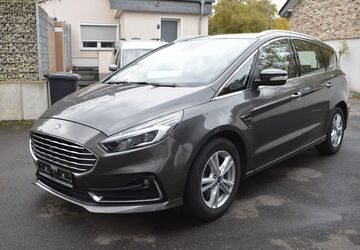 Ford S-Max 199.000 km 16.590 &euro; Köln Ostheim 51107