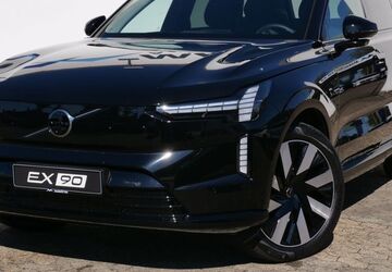 Volvo EX90 2.000 km 82.490 &euro; Bielefeld 33647