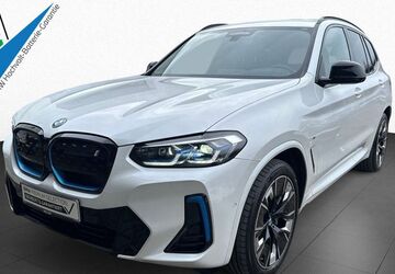 BMW iX3 38.539 km 43.990 &euro; Detmold 32758