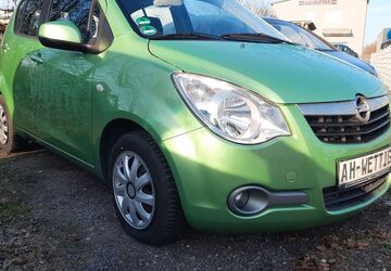 Opel Agila 133.900 km 3.999 &euro; Köthen 06366