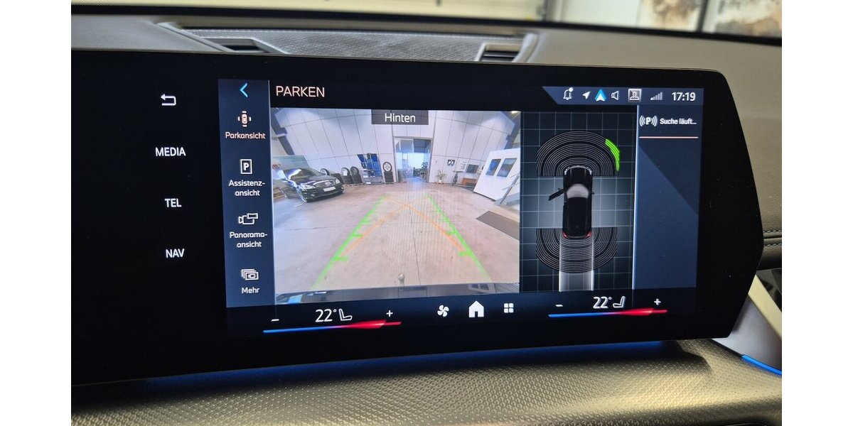 BMW X1 23 d xDrive M Sport 4,99% eff. Jahreszins 17.900 km 44.440 &euro; Eislingen 73054