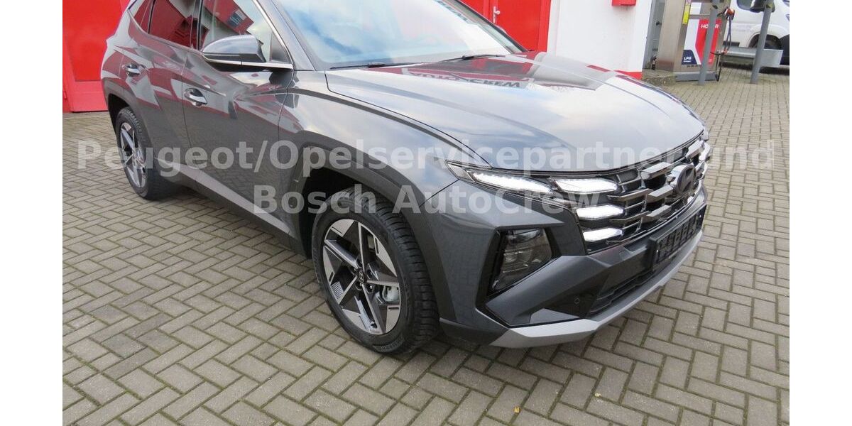 Hyundai TUCSON 1.990 km 31.590 &euro; Hitzacker 29456