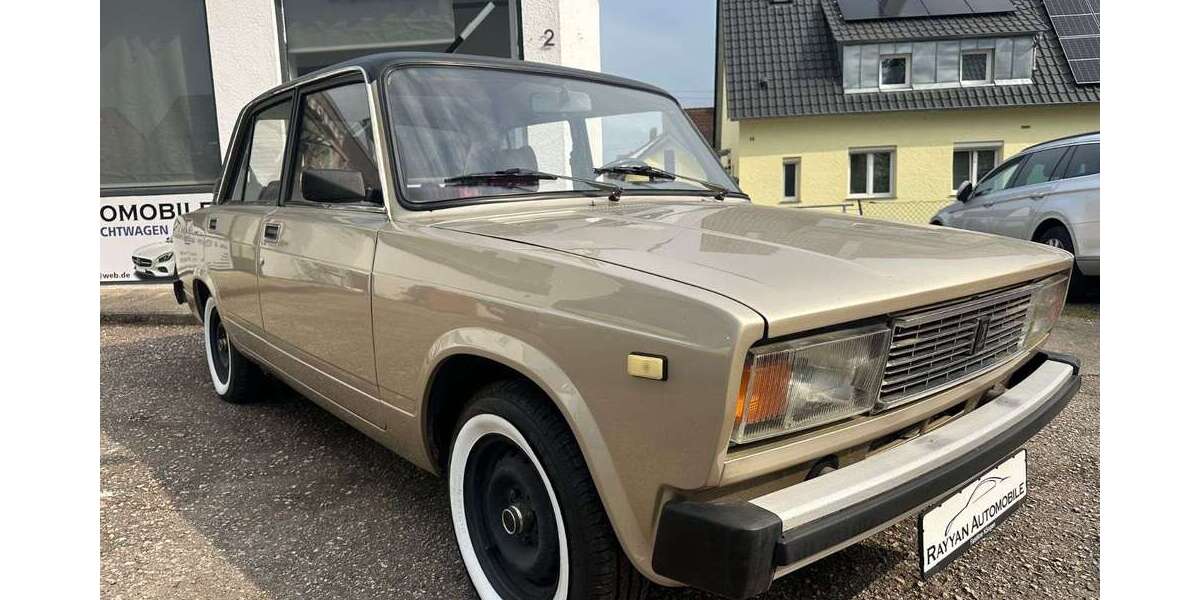 Lada Nova 46.651 km 7.990 &euro; Unterensingen 72669
