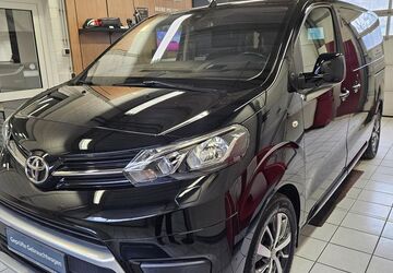 Toyota Verso 68.476 km 34.990 &euro; Wittenberg 06886