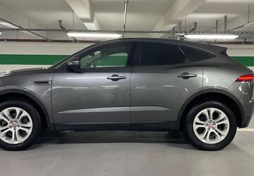 Jaguar E-Pace 163.000 km 14.700 &euro; München 81829