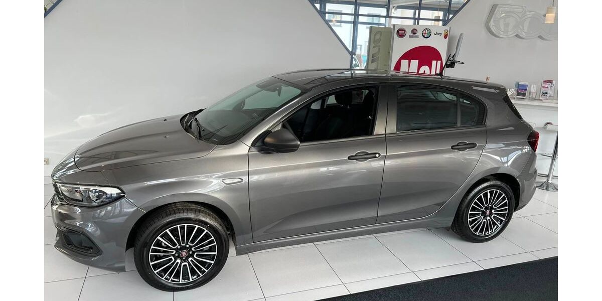 Fiat Tipo 11 km 16.880 &euro; Königswinter-Thomasberg 53639